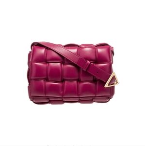 NWOT Bottega Veneta Intrecciato Padded Cassette Shoulder bag in Cinnabar